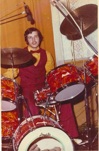 Úsvit - 1979-4-28 - Usvit - novy bubenik.jpg